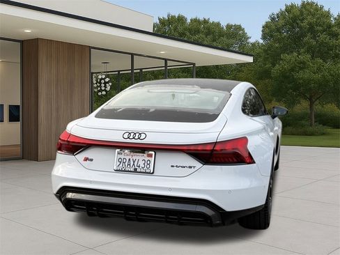 Used 2024 Audi RS e-tron GT w/ Carbon Performance Package image 9