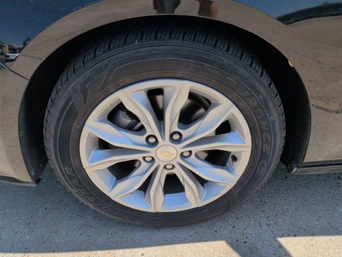 Used 2025 Chevrolet Malibu LT FWD image 38