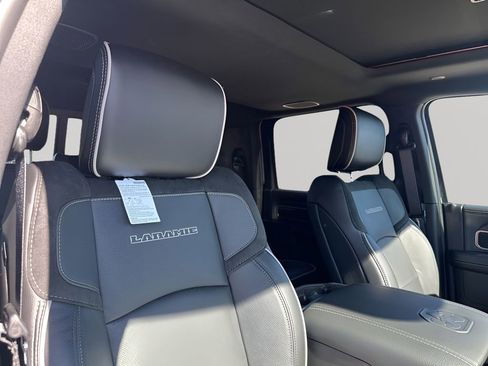New 2026 RAM 2500 Laramie w/ Night Edition AWD/4WD image 17