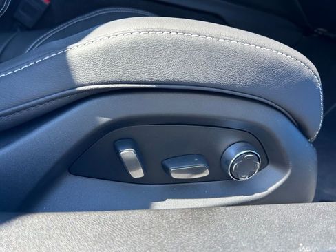 Used 2025 Chevrolet Corvette E-Ray image 45