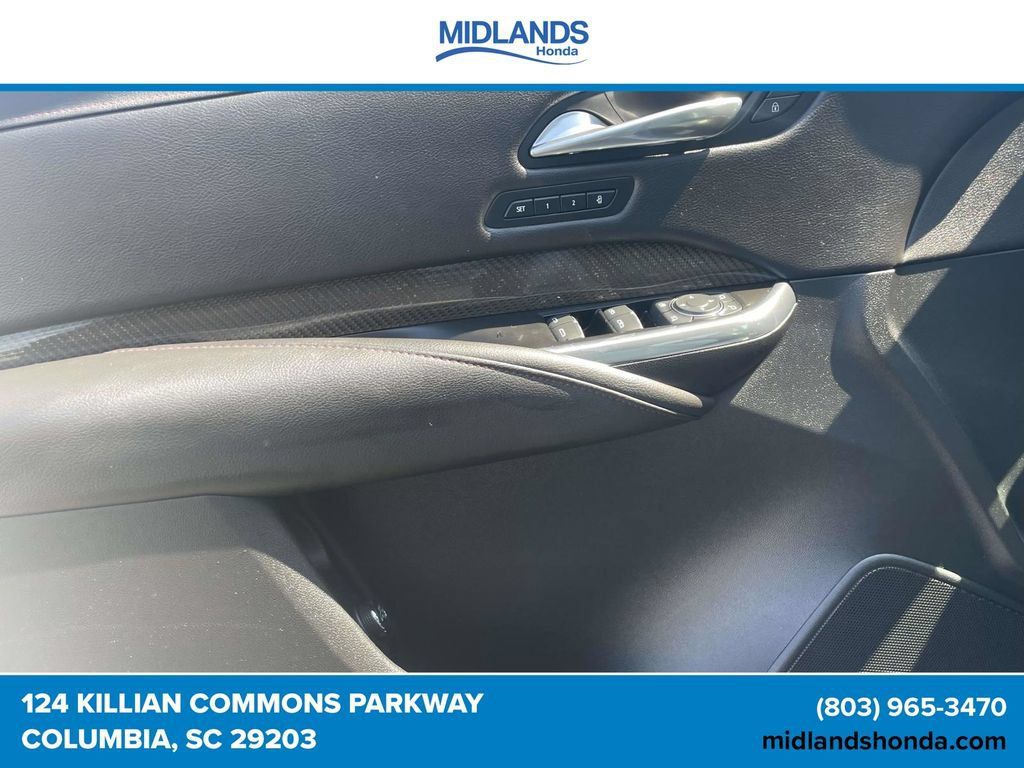 Used 2019 Cadillac XT4 Sport FWD image 15