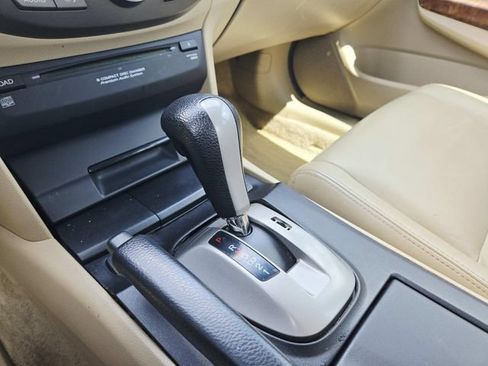 Used 2010 Honda Accord EX-L image 25