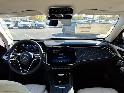 New 2026 Mercedes-Benz E 350 4MATIC Sedan image 20