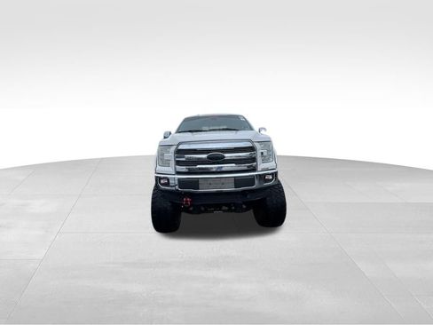 Used 2016 Ford F150 Lariat w/ Equipment Group 502A Luxury AWD/4WD image 33