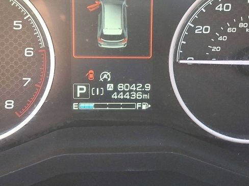 Used 2020 Subaru Forester Premium image 13