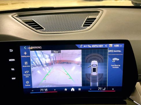 Certified 2024 BMW X1 xDrive28i w/ M Sport Package image 28