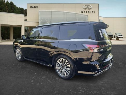 New 2026 INFINITI QX80 Luxe RWD image 6