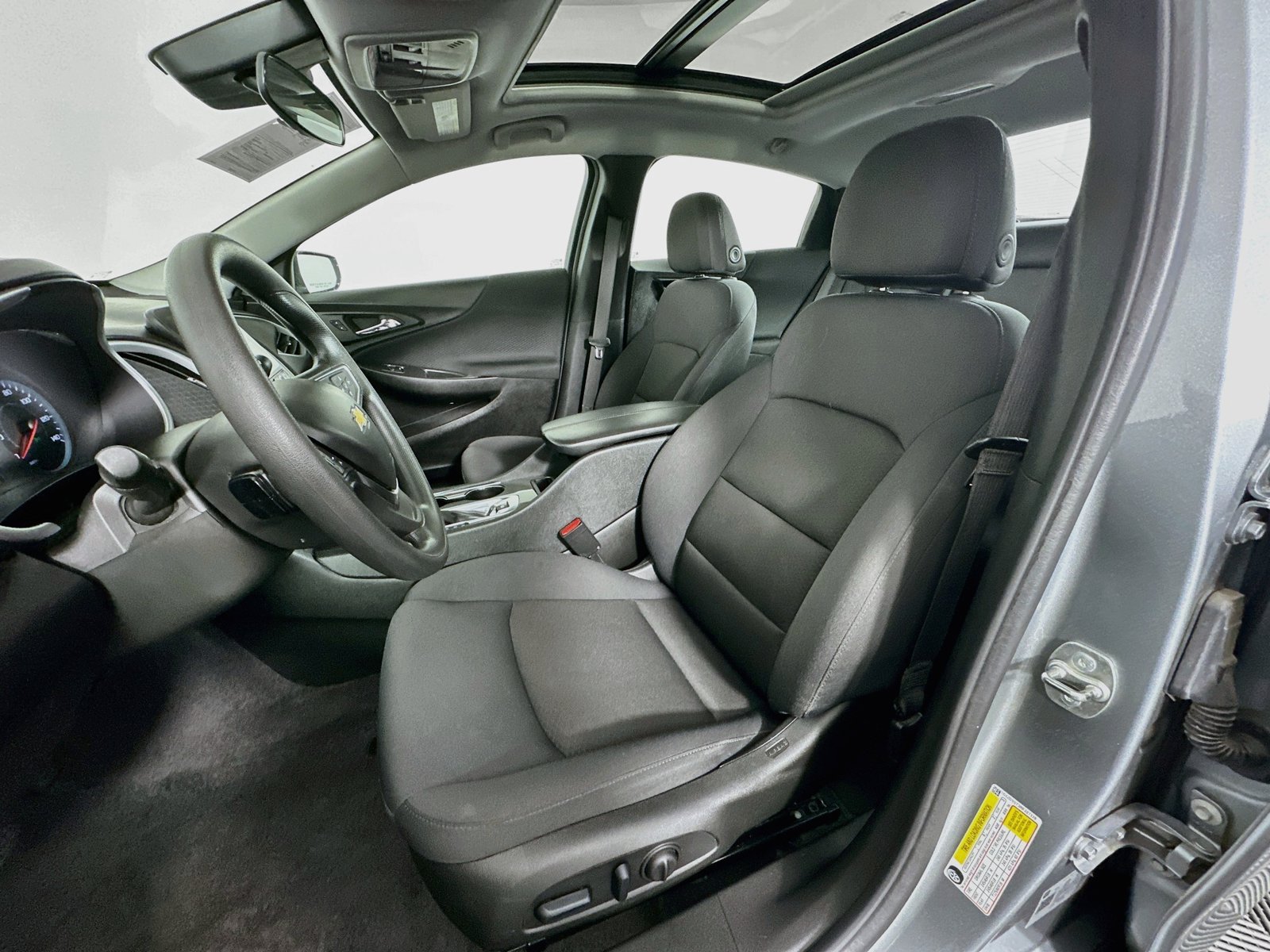 Used 2024 Chevrolet Malibu LT FWD image 22