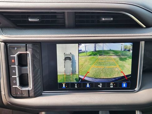 Used 2023 GMC Yukon XL Denali w/ LPO, Floor Liner Package AWD/4WD image 15