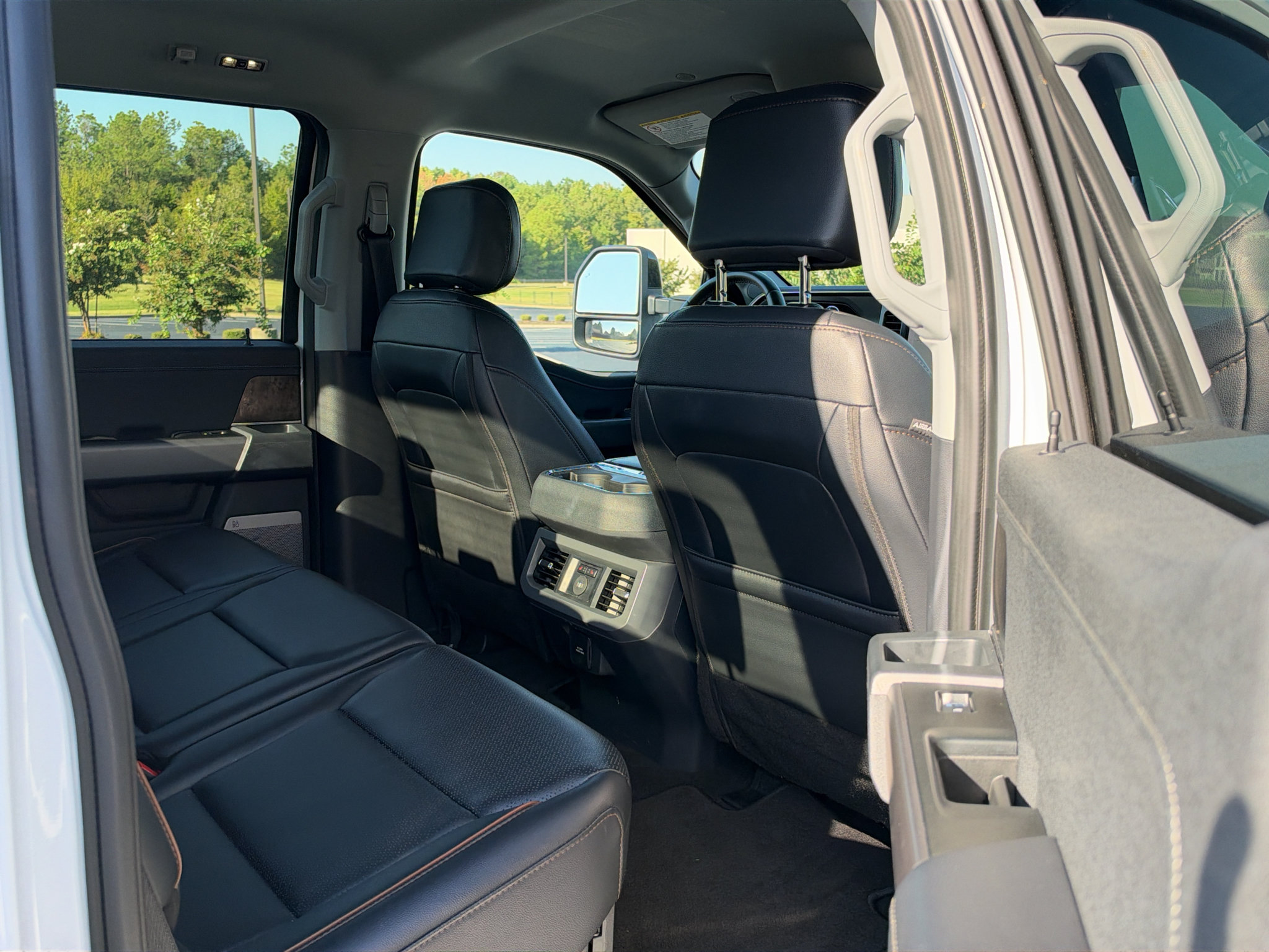 Used 2026 Ford F250 Lariat AWD/4WD image 13