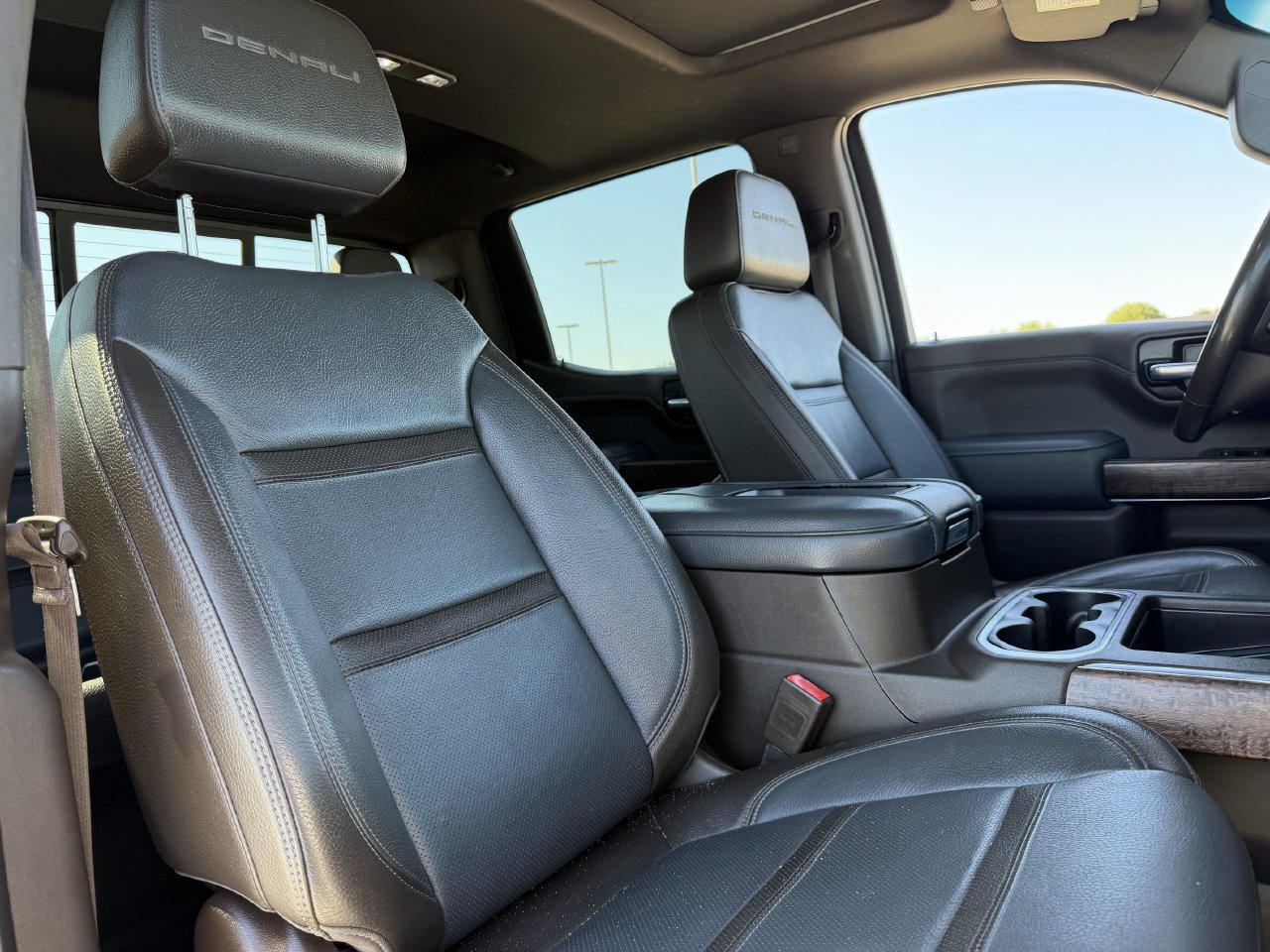 Used 2020 GMC Sierra 1500 Denali w/ Technology Package RWD image 24