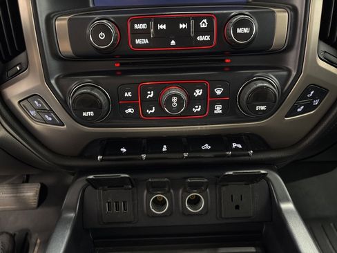 Used 2015 GMC Sierra 2500 Denali image 21