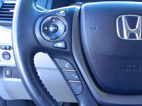 Used 2016 Honda Pilot EX-L image 17