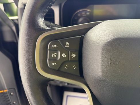 Used 2022 Ford Bronco Badlands image 17