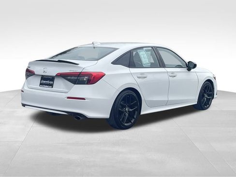 Used 2022 Honda Civic Sport image 6