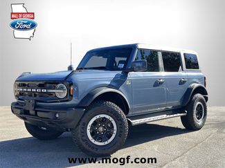 New 2025 Ford Bronco Outer Banks w/ Sasquatch Package video 1
