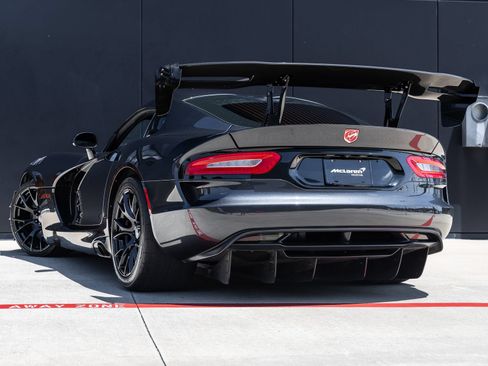 Used 2016 Dodge Viper ACR w/ Extreme Aero Package RWD image 7