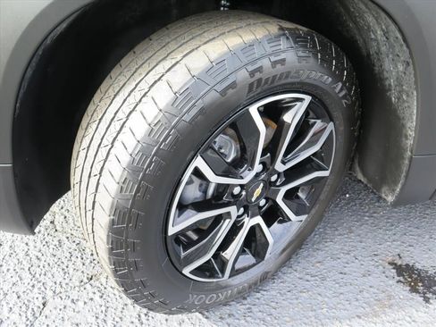 Used 2023 Chevrolet TrailBlazer ACTIV w/ Sun and Liftgate Package image 18