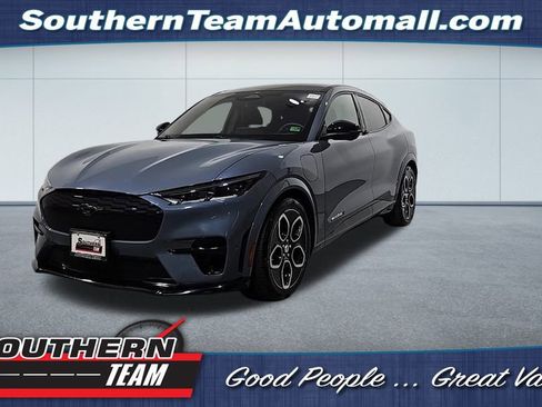 Used 2023 Ford Mustang Mach-E GT image 1