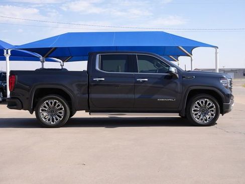 Used 2023 GMC Sierra 1500 Denali Ultimate AWD/4WD image 2