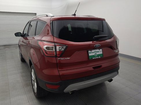 Used 2017 Ford Escape Titanium image 6