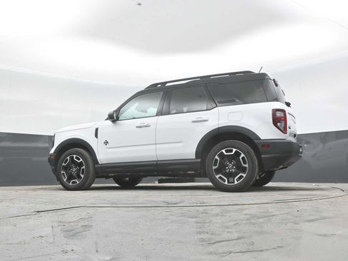 Used 2023 Ford Bronco Sport Outer Banks w/ Tech Package AWD/4WD image 24