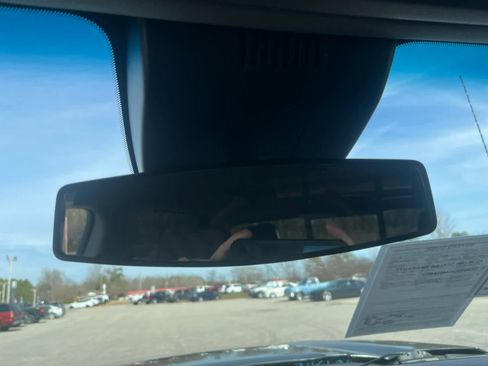 Used 2023 GMC Sierra 1500 Elevation w/ Preferred Package image 23