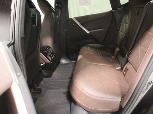 Used 2025 BMW iX xDrive50 image 17