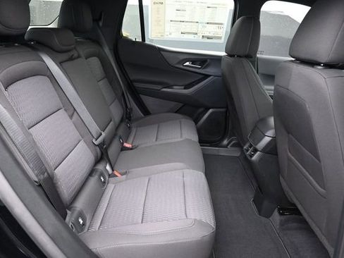 New 2026 Chevrolet Equinox LT FWD image 27
