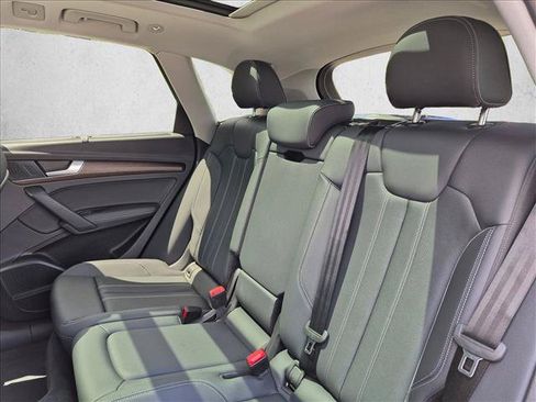 Certified 2024 Audi Q5 2.0T Premium Plus AWD/4WD image 19