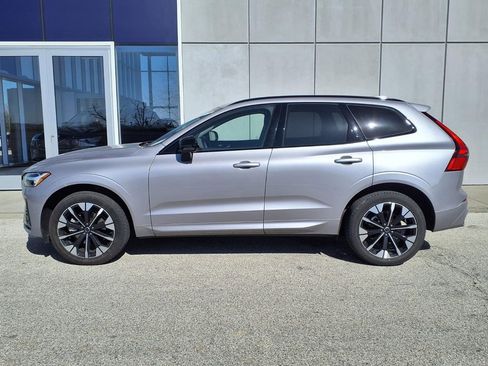 New 2026 Volvo XC60 B5 Plus w/ Climate Package AWD/4WD image 3