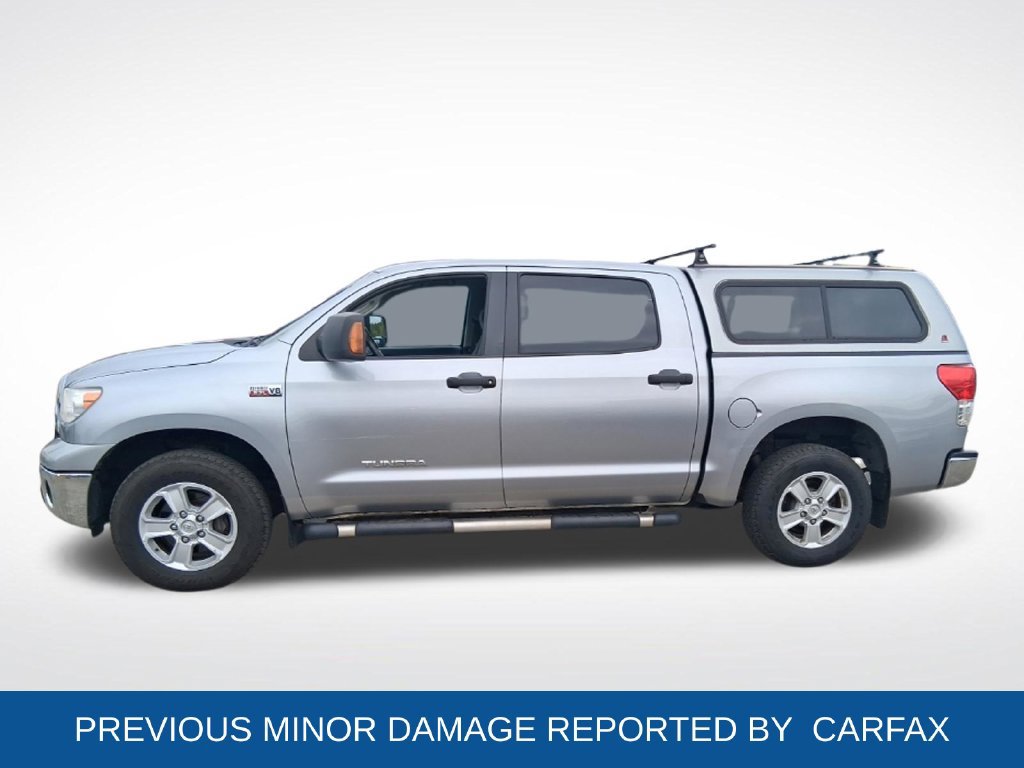 Used 2012 Toyota Tundra 4x4 CrewMax w/ Tow Pkg image 4