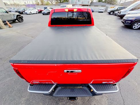 Used 2012 GMC Canyon SLE RWD image 28