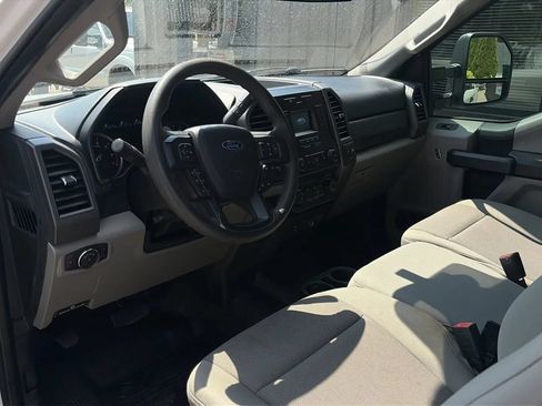 Used 2020 Ford F250 XL w/ Power Equipment Group AWD/4WD image 10