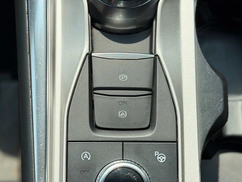 Used 2020 Ford Explorer ST w/ Premium Technology Package AWD/4WD image 17