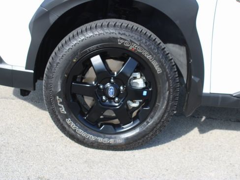 Certified 2025 Subaru Outback Wilderness image 31