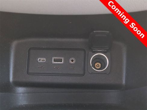 Used 2020 Chevrolet Equinox LT w/ LPO, Floor Liner Package image 29