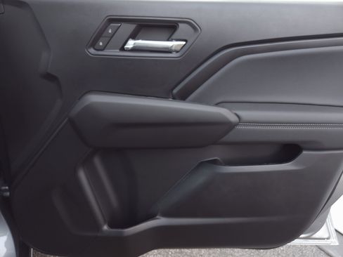 New 2025 GMC Canyon Elevation w/ Convenience Package image 38