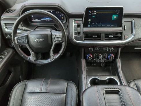 Used 2022 Chevrolet Tahoe RST w/ Luxury Package AWD/4WD image 4
