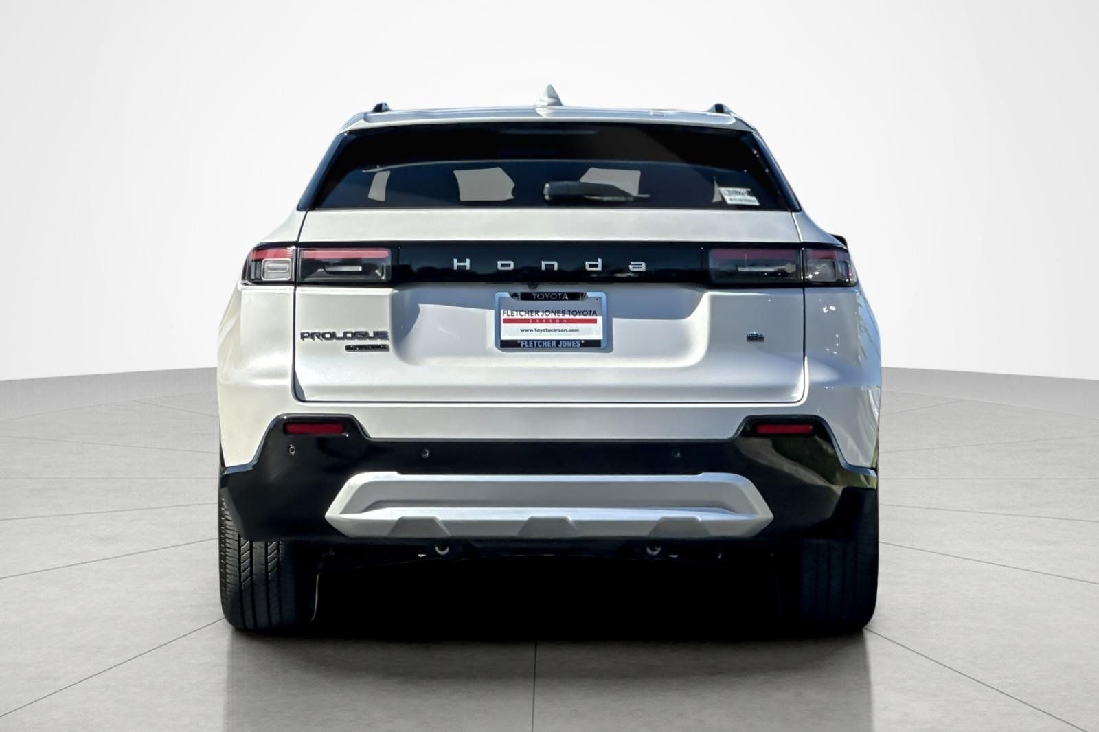 Used 2025 Honda Prologue Touring image 4