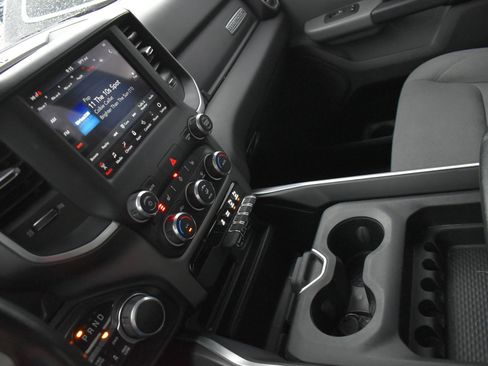 Used 2020 RAM 1500 Big Horn AWD/4WD image 24