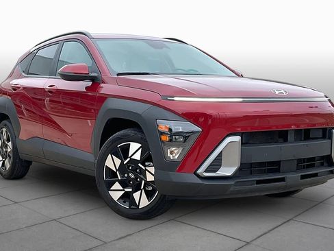 Certified 2024 Hyundai Kona SEL FWD image 3