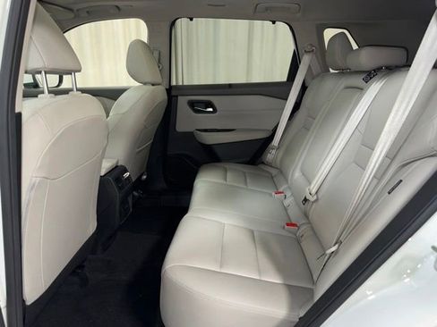 Used 2023 Nissan Rogue SL w/ SL Premium Package AWD/4WD image 19