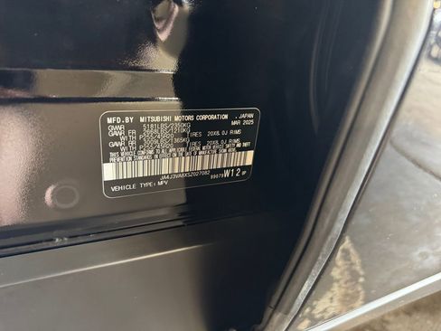 Used 2025 Mitsubishi Outlander SE FWD image 31