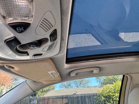 Used 2004 Mercedes-Benz C 230 Coupe image 32