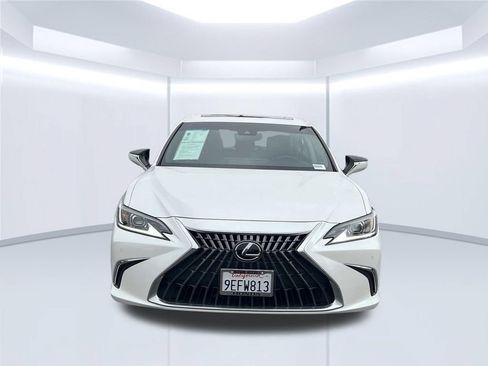 Used 2023 Lexus ES 350 w/ Premium Package FWD image 4