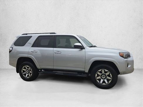 Used 2023 Toyota 4Runner TRD Off-Road AWD/4WD image 4