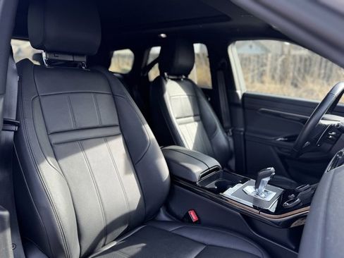 Used 2023 Land Rover Range Rover Evoque R-Dynamic SE image 20