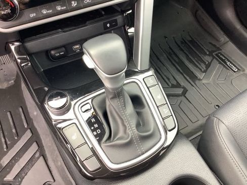 Used 2023 Kia Seltos SX w/ SX Sunroof Package AWD/4WD image 32
