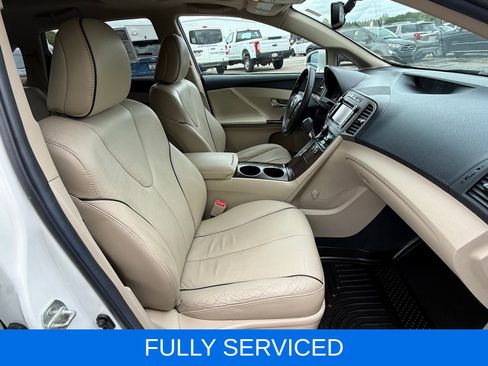 Used 2013 Toyota Venza XLE w/ XLE Premium Pkg AWD/4WD image 22